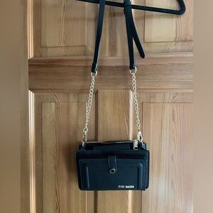 Steve Madden cross body